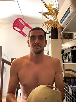 Snapshot of Anthopassif84 chatting on 09/30/25, 11:16 Anthopassif84 online show from 09/30/25, 11:16