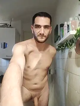 Snapshot of Anthopassif84 chatting on 03/10/25, 11:01 Anthopassif84 online show from 03/10/25, 11:01