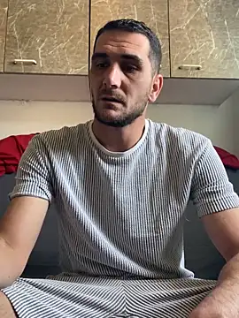 Snapshot of Anthopassif84 chatting on 10/16/25, 10:23 Anthopassif84 online show from 10/16/25, 10:23