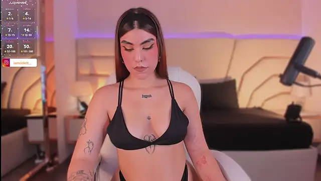 Violeta-Marquez online show from 11/21/25, 11:42