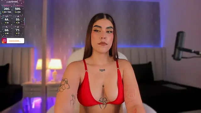 Violeta-Marquez online show from 11/10/25, 07:30