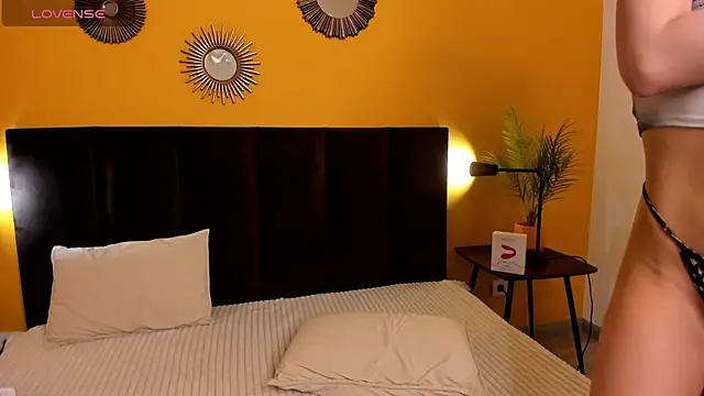 Jessie Curlyy online show from 11/16/25, 01:54