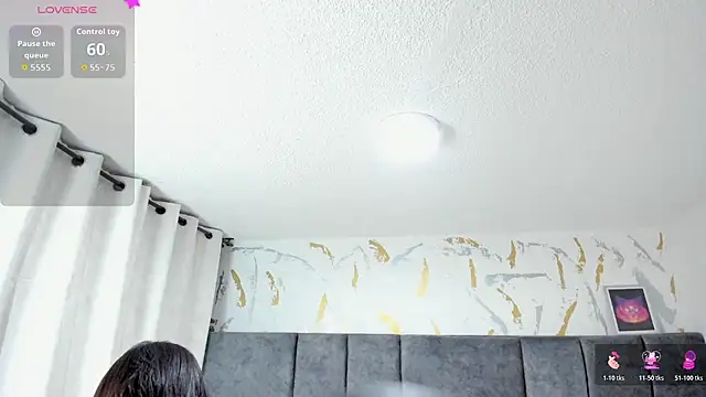 Cristal Velle online show from 11/26/25, 12:49