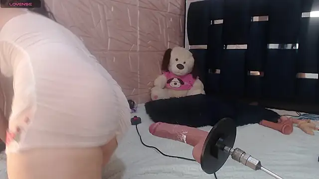 Aleska128 online show from 10/18/25, 09:11