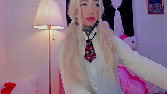 Snapshot of Dani_Valen chatting on 11/07/25, 10:03 Dani Valen online show from 11/07/25, 10:03