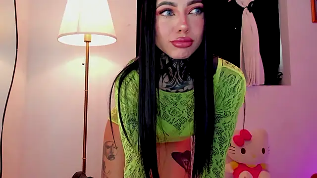 Snapshot of Dani_Valen chatting on 10/15/25, 09:45 Dani Valen online show from 10/15/25, 09:45