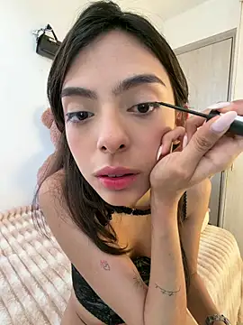 Snapshot of ZaraLuuv chatting on 02/26/26, 06:30 ZaraLuuv online show from 02/26/26, 06:30