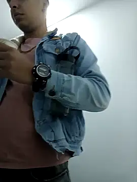 Snapshot of connor_steel2 chatting on 03/11/25, 11:44 connor steel2 online show from 03/11/25, 11:44