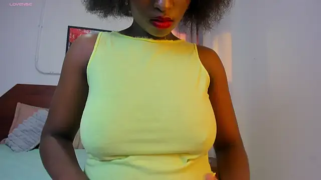 Liz ortega30 online show from 04/09/26, 12:11