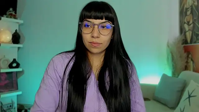 Snapshot of Saraa_Desiree chatting on 09/29/25, 09:42 Saraa Desiree online show from 09/29/25, 09:42