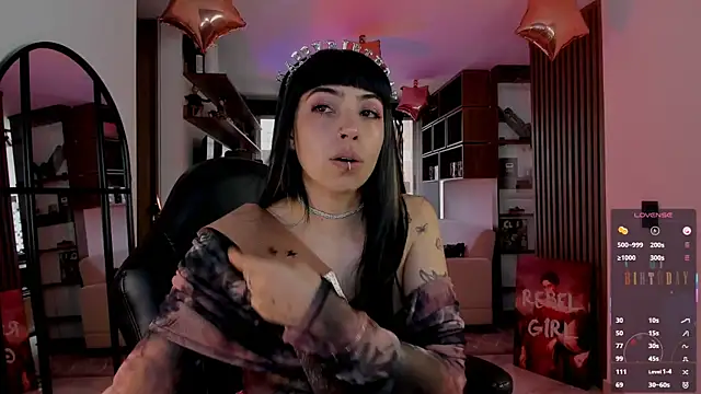 Saraa Desiree online show from 02/19/26, 07:33