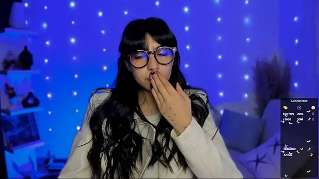 Saraa Desiree online show from 12/19/25, 02:04