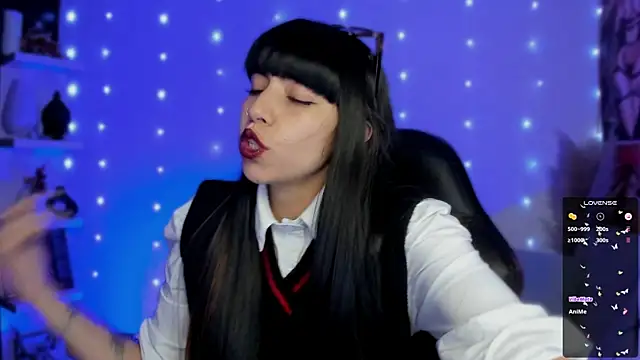 Saraa Desiree online show from 11/30/25, 03:18