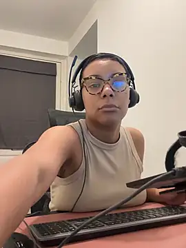 Melia Rayne online show from 02/10/26, 10:47