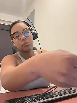 Melia Rayne online show from 03/20/26, 10:38