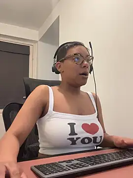 Melia Rayne online show from 04/03/26, 11:05