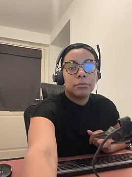 Melia Rayne online show from 02/11/26, 10:48