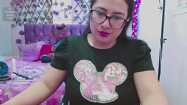 Snapshot of Anny__cute chatting on 10/01/25, 08:35 Anny cute online show from 10/01/25, 08:35