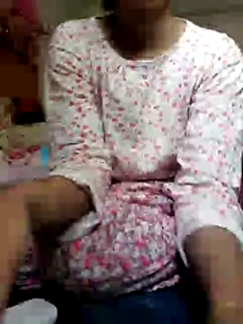 sexy-trisha1 online show from 11/30/25, 06:36