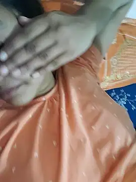 sexy-trisha1 online show from 11/10/25, 11:26
