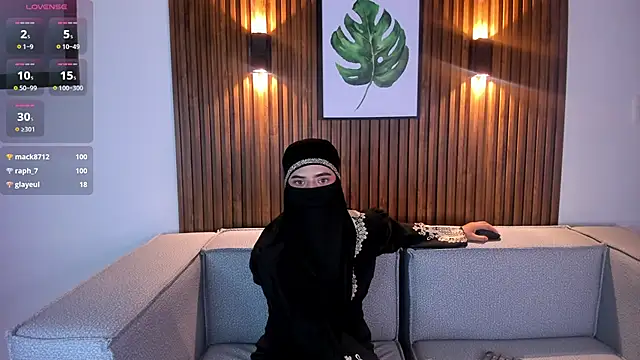 Snapshot of salma_arabicc chatting on 03/08/25, 08:00 salma arabicc online show from 03/08/25, 08:00