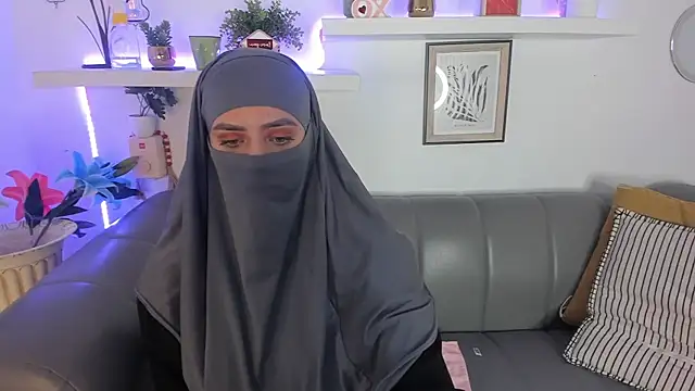 salma arabicc online show from 11/10/25, 04:06