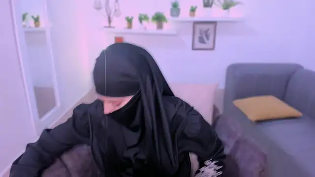 Snapshot of salma_arabicc chatting on 02/21/26, 04:14 salma arabicc online show from 02/21/26, 04:14