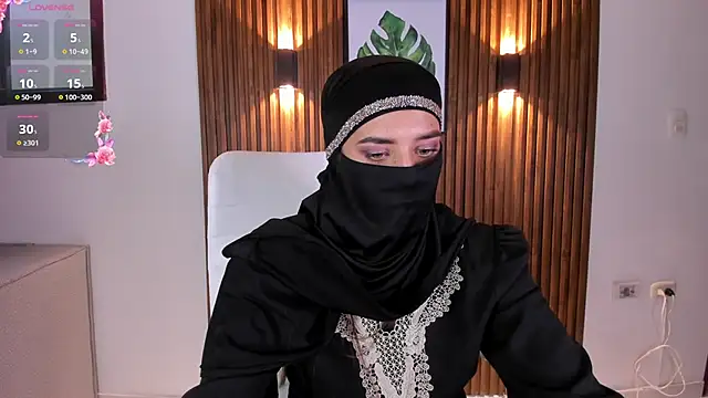 Snapshot of salma_arabicc chatting on 03/13/25, 03:44 salma arabicc online show from 03/13/25, 03:44