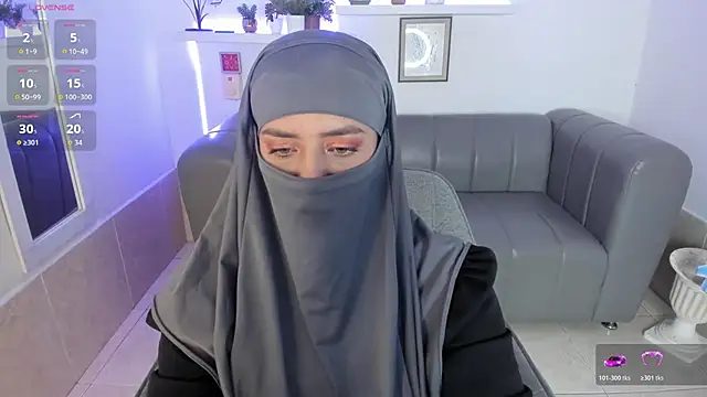 Snapshot of salma_arabicc chatting on 01/15/26, 04:38 salma arabicc online show from 01/15/26, 04:38