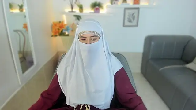 salma arabicc online show from 12/03/25, 04:13