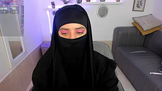 Snapshot of salma_arabicc chatting on 09/13/25, 05:51 salma arabicc online show from 09/13/25, 05:51