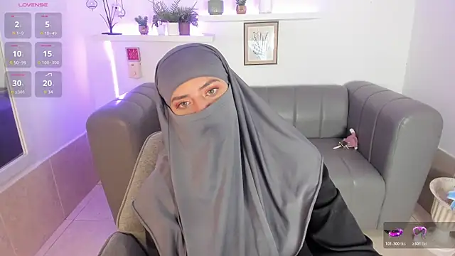 Snapshot of salma_arabicc chatting on 01/14/26, 04:16 salma arabicc online show from 01/14/26, 04:16