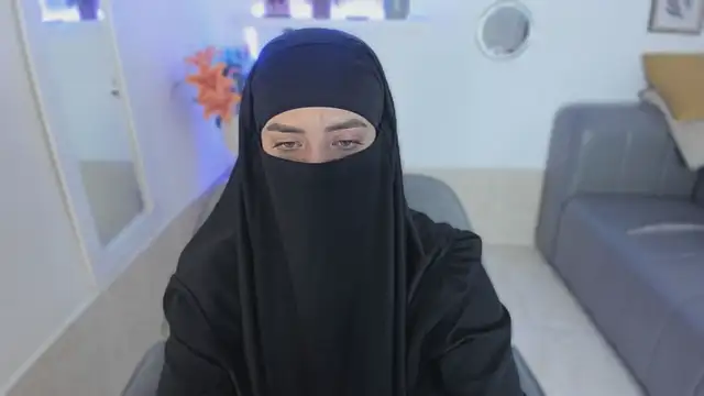 salma arabicc online show from 10/26/25, 04:13