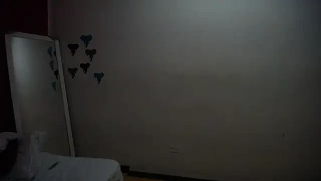 tiny sarah1 online show from 02/24/26, 07:59