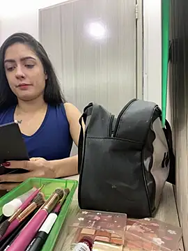 isabella winkler online show from 02/16/26, 01:10