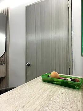 isabella winkler online show from 01/09/26, 02:57