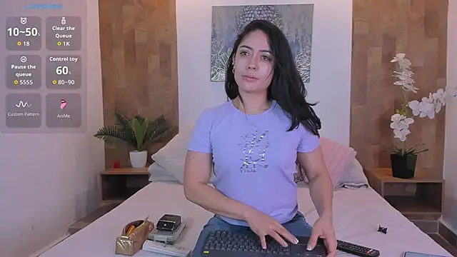 isabella winkler online show from 03/29/26, 11:01