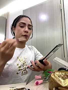 isabella winkler online show from 01/08/26, 02:34