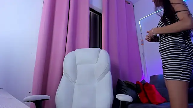 gaaby foxx online show from 09/10/25, 01:32