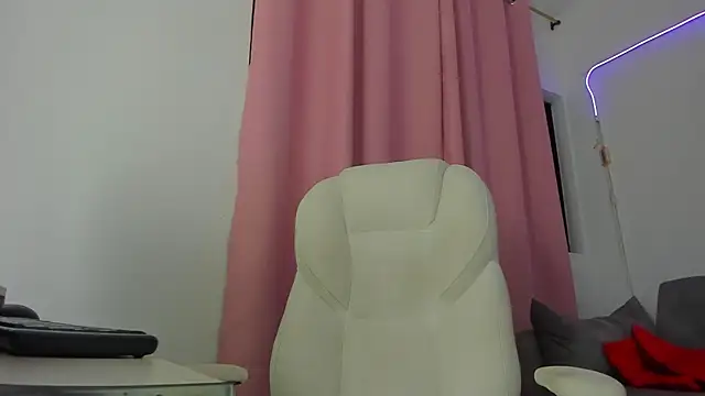 gaaby foxx online show from 09/29/25, 01:28