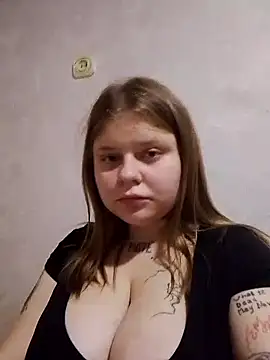 Snapshot of Alice_bright chatting on 09/20/25, 01:05 Alice bright online show from 09/20/25, 01:05