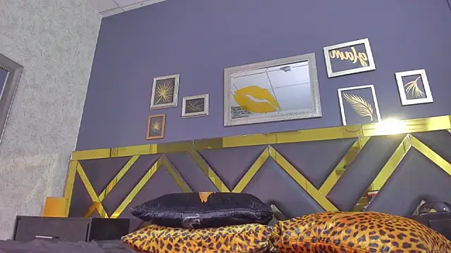 glamandfoxxy online show from 03/14/25, 10:05