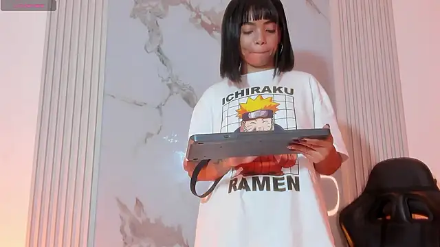 SarahLynn7 online show from 02/01/26, 01:15