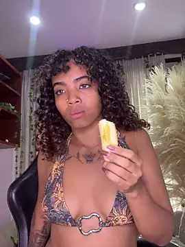 SarahLynn7 online show from 03/18/26, 07:15