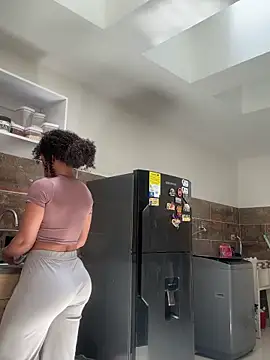 KittyTwerk 2 online show from 03/18/25, 05:23