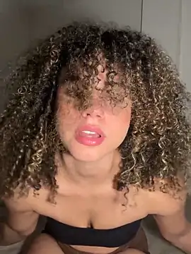 KittyTwerk 2 online show from 11/18/25, 09:18