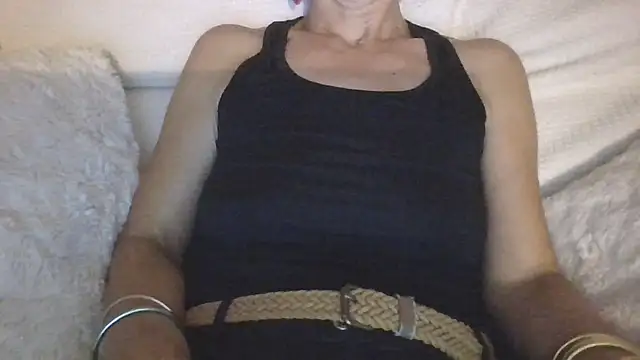 Snapshot of Valentinette chatting on 07/09/26, 09:25 Valentinette online show from 07/09/26, 09:25