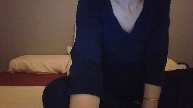 Snapshot of Valentinette chatting on 11/29/25, 09:15 Valentinette online show from 11/29/25, 09:15