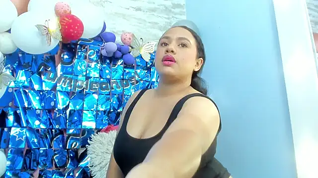 Snapshot of Vero_Mendoza chatting on 03/16/25, 12:12 Vero Mendoza online show from 03/16/25, 12:12