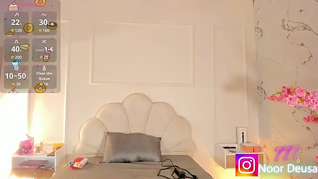 Candaceoweens online show from 04/30/26, 03:46